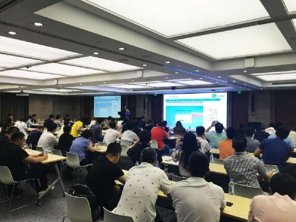 打造院内全方位精益管理体系，助力龙华医院通过JCI国际认证