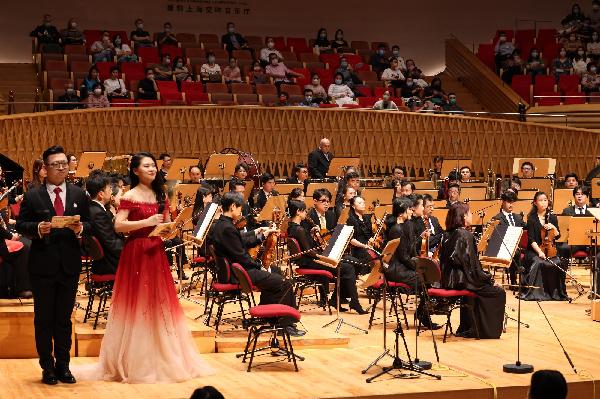 千里江山，以百年国乐致敬七秩荣光！